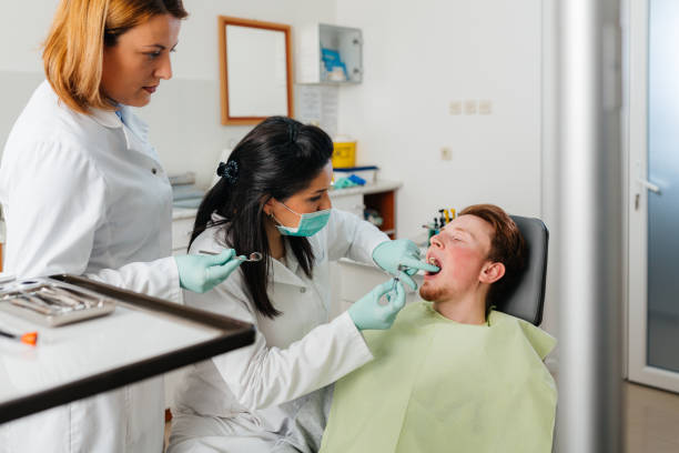 Best Emergency Treatment for Oral Infections in Roanoke, IN